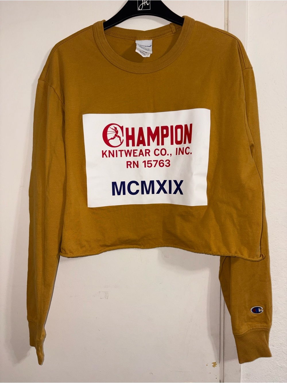 Champion Cropped Top Women Mustard Crew Neck Long Sleeve Graphic Pullover Large